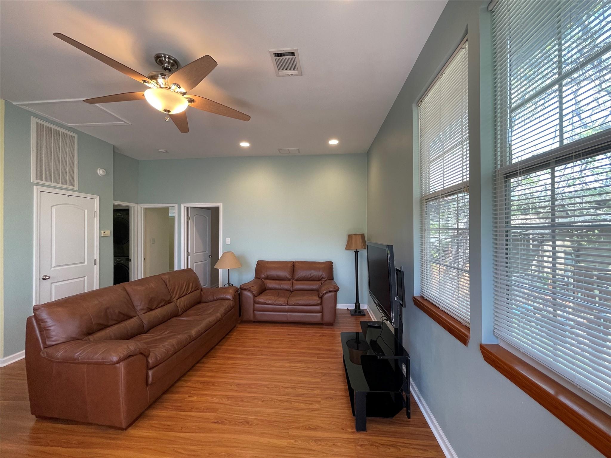 703 Josephine St # B, Austin, TX 78704