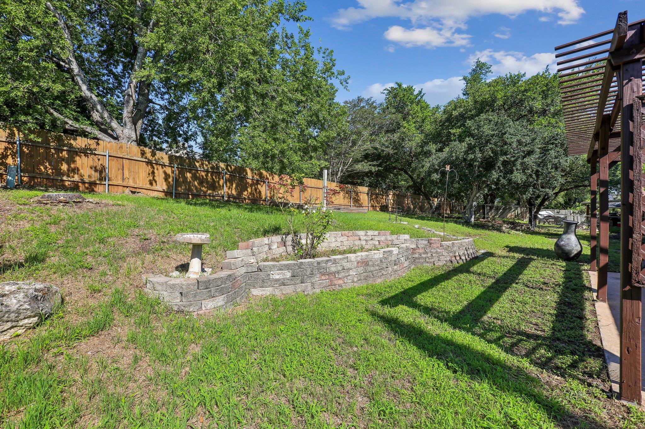 804 Spring Tree St, Round Rock, TX 78681