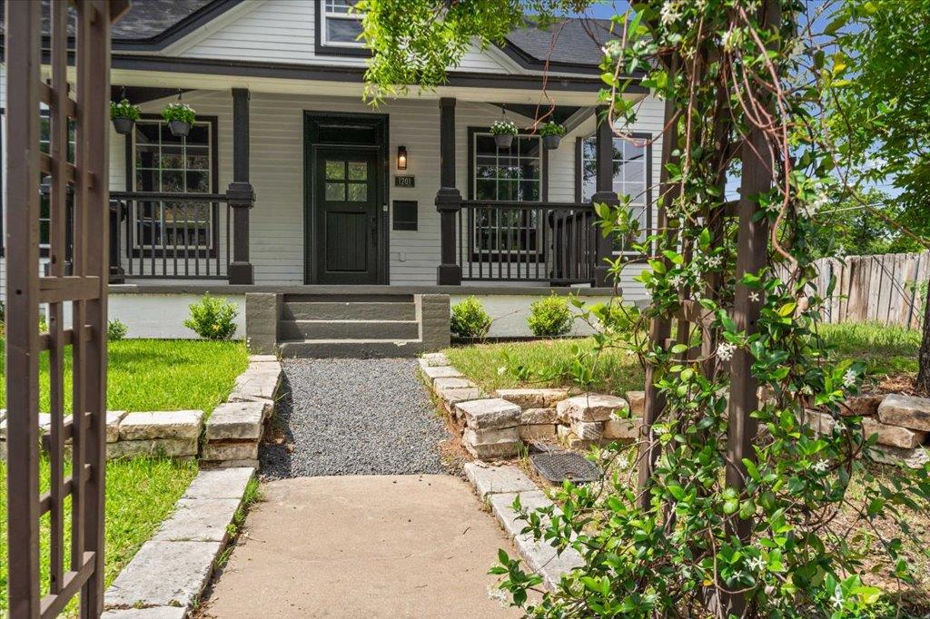 1201 S Garden St # A, Austin, TX 78702