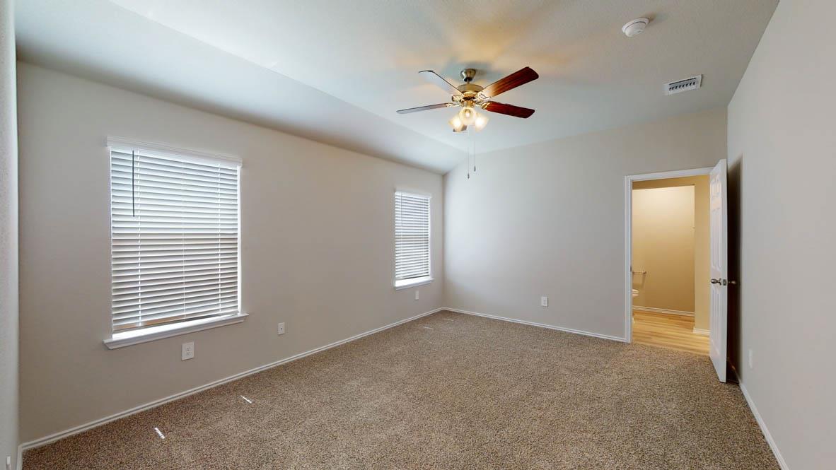 561 Hector Loop, Georgetown, TX 78626