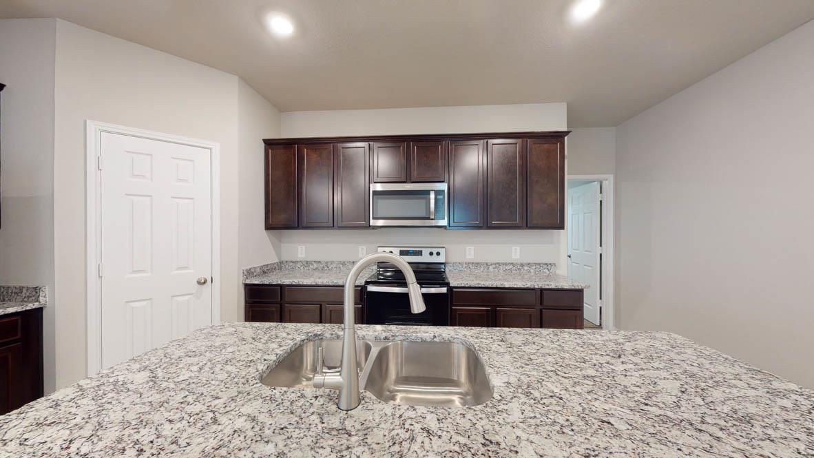 561 Hector Loop, Georgetown, TX 78626