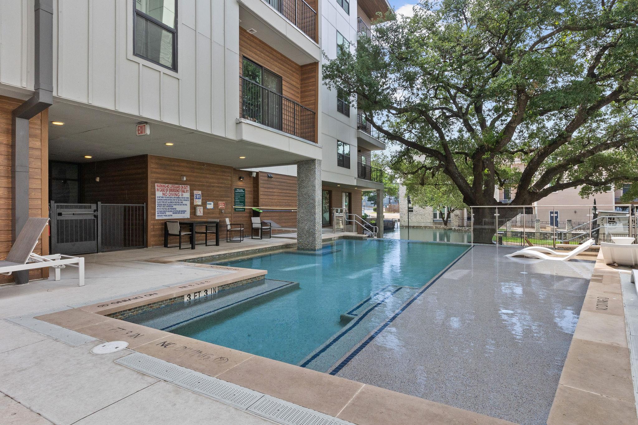 2500 Longview St # 202, Austin, TX 78705