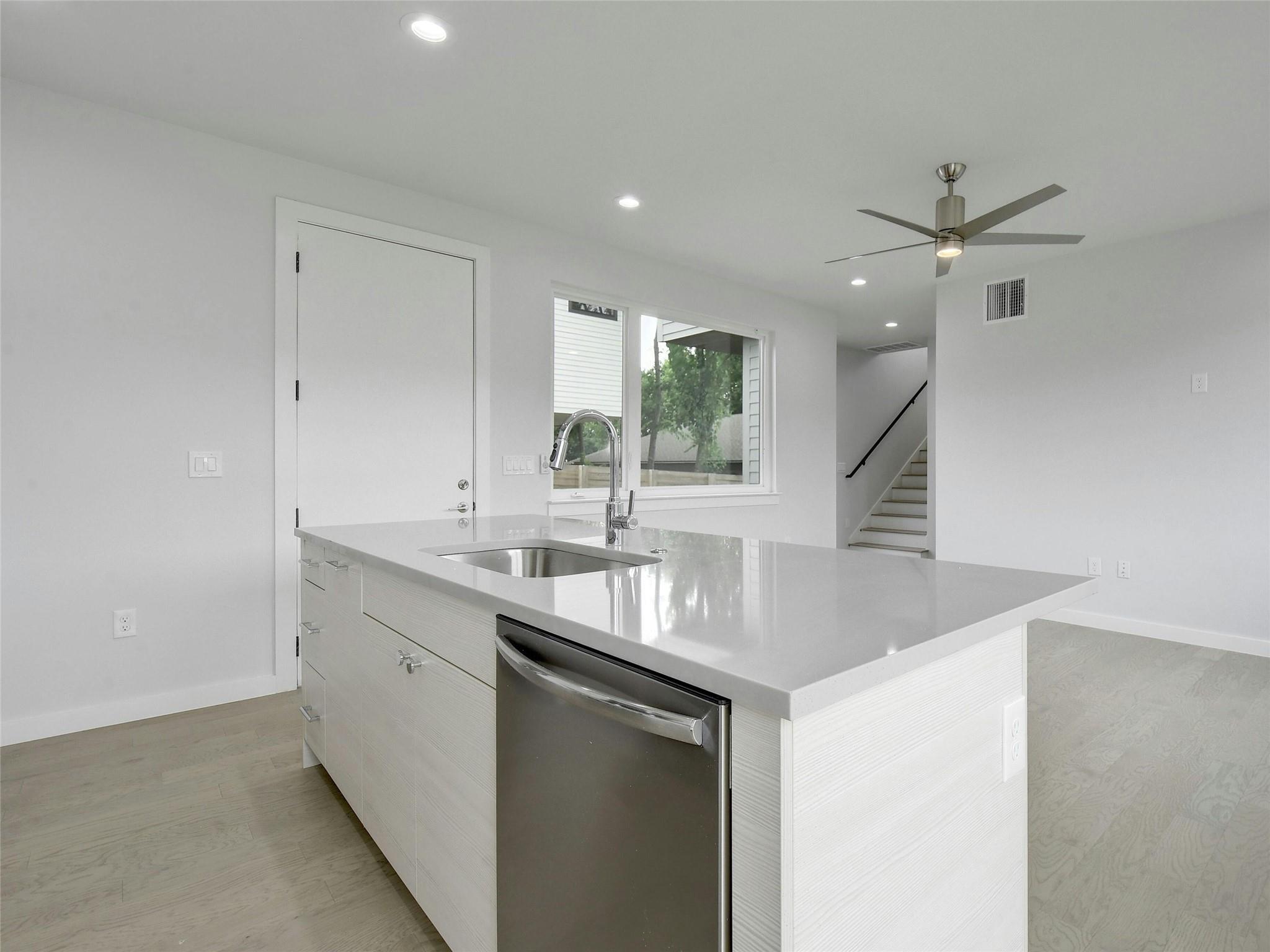 313 Blackson Ave # B, Austin, TX 78752