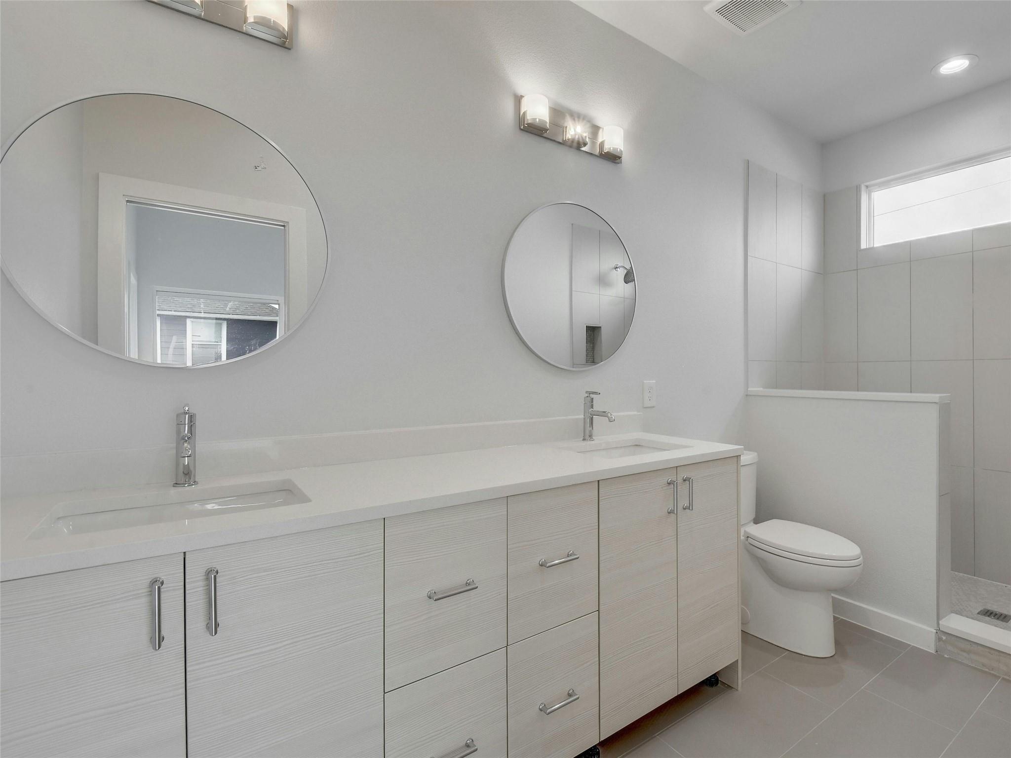 313 Blackson Ave # B, Austin, TX 78752