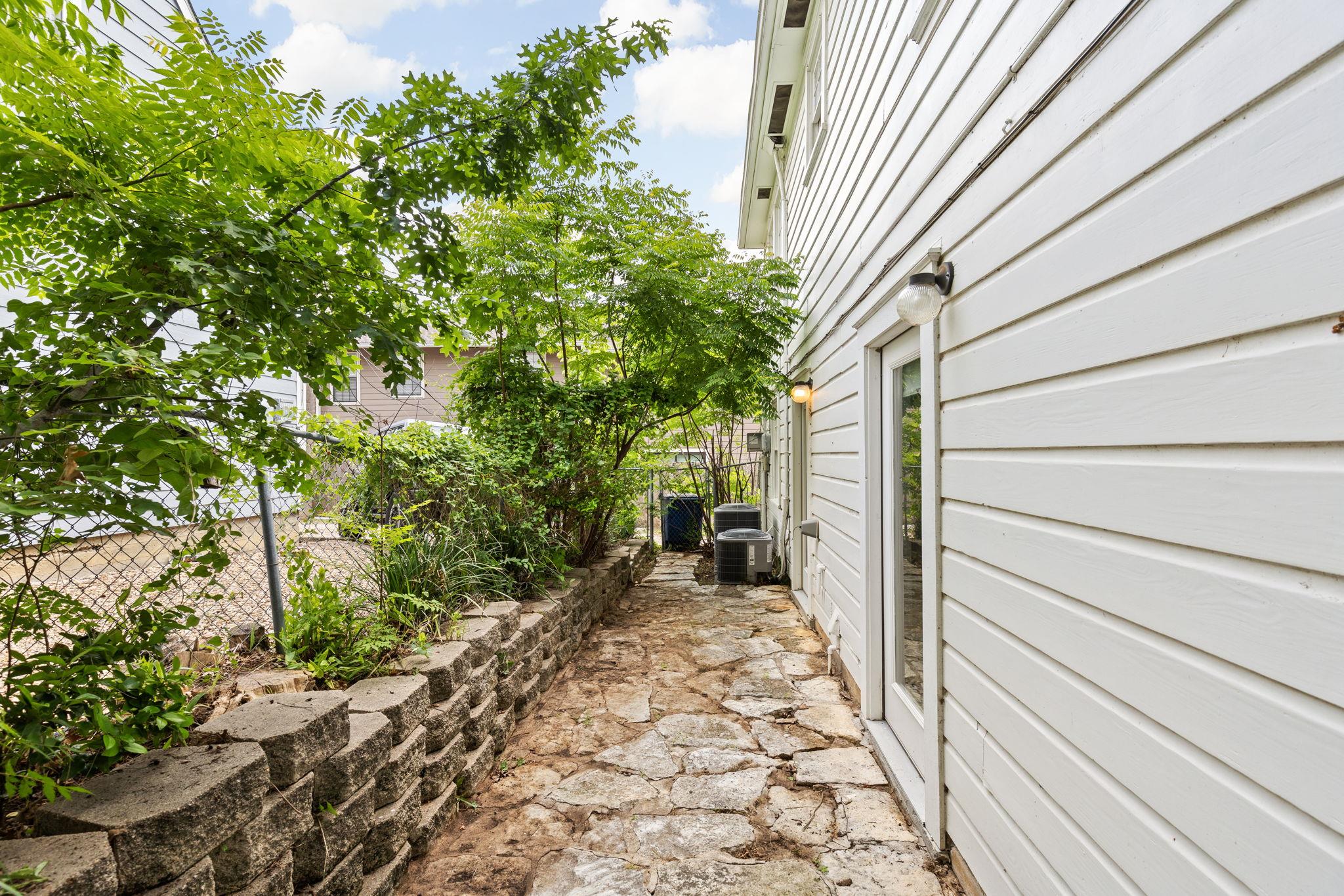 2917 Pearl St # A2, Austin, TX 78705