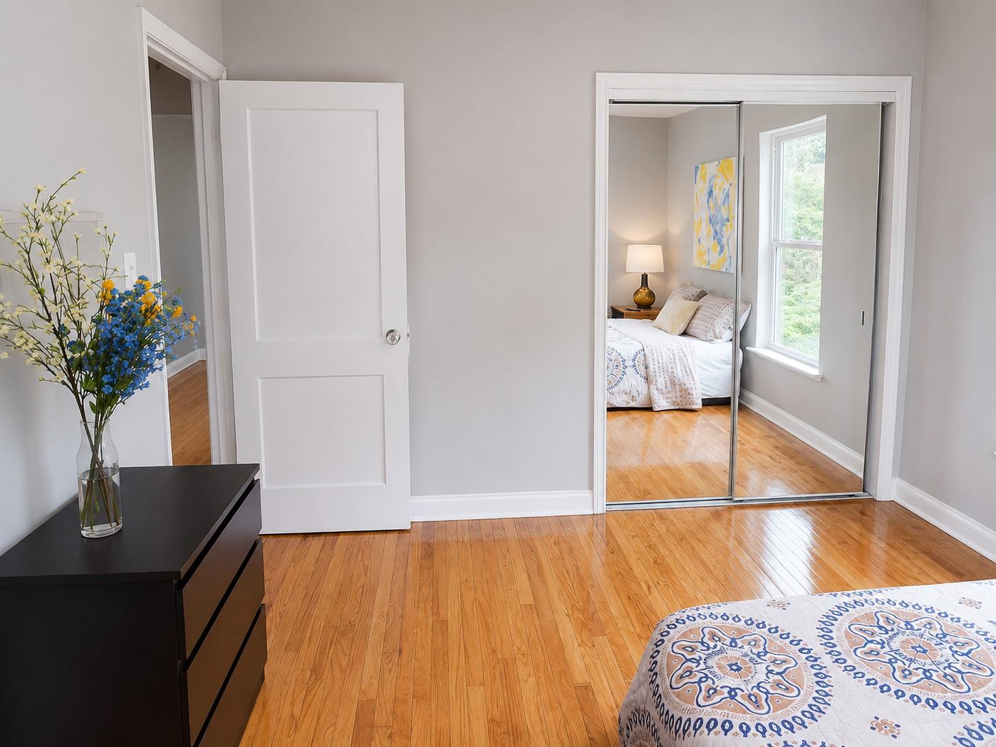 907 E 56th St, Austin, TX 78751