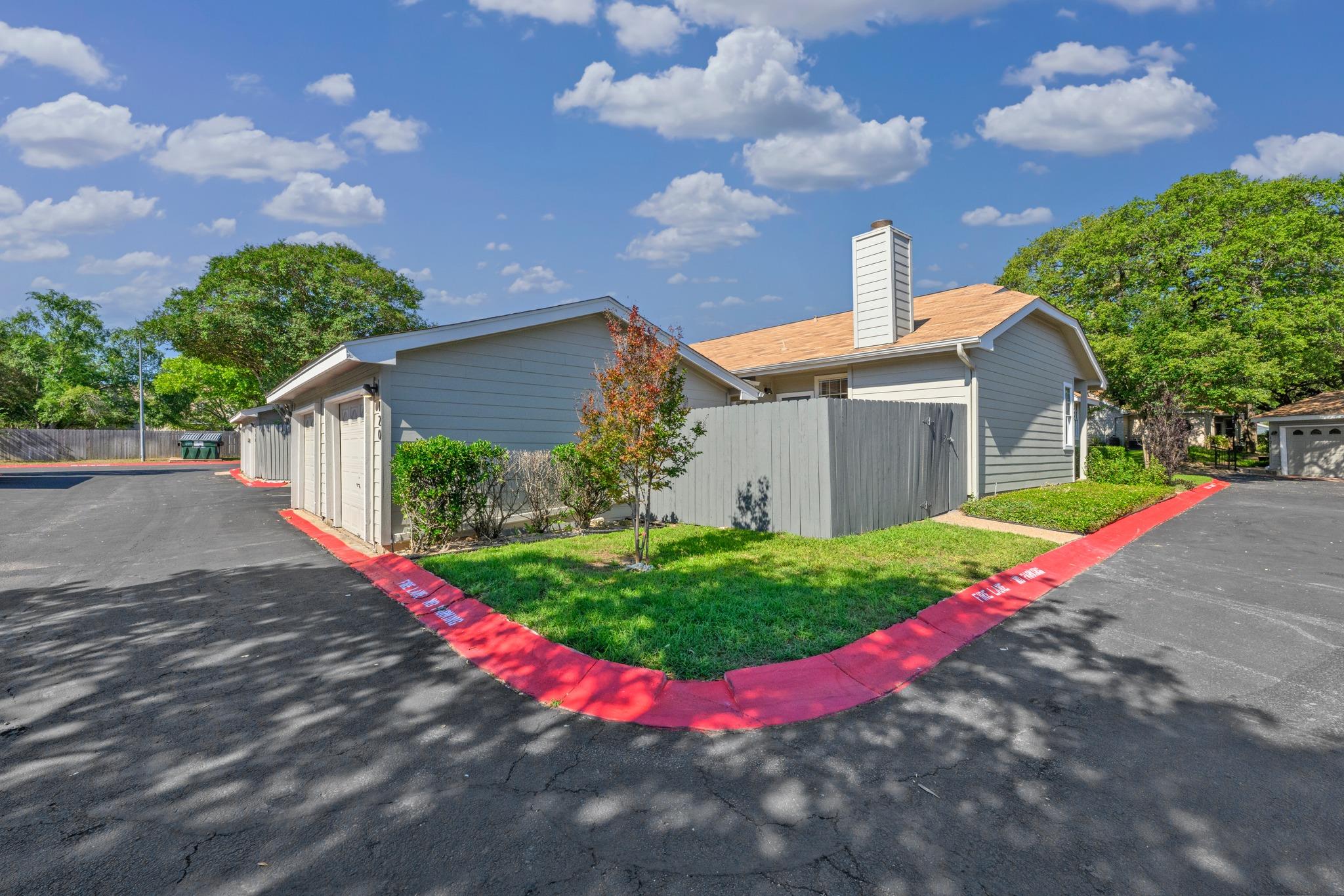 6501 Brush Country Rd # 120, Austin, TX 78749