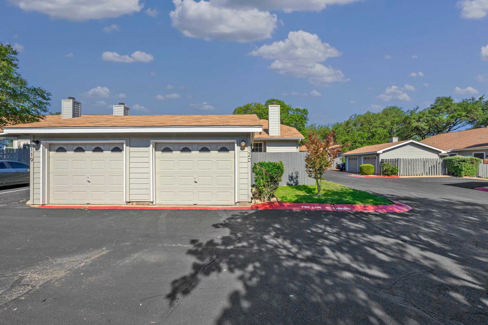 6501 Brush Country Rd # 120, Austin, TX 78749