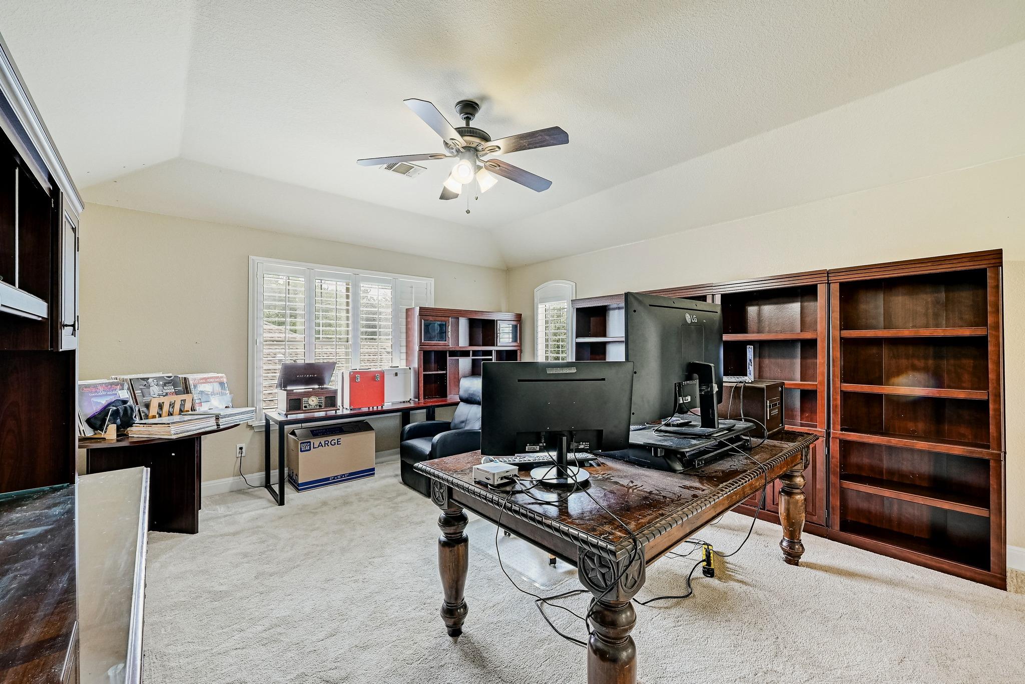 2408 Amen Corner Rd, Pflugerville, TX 78660