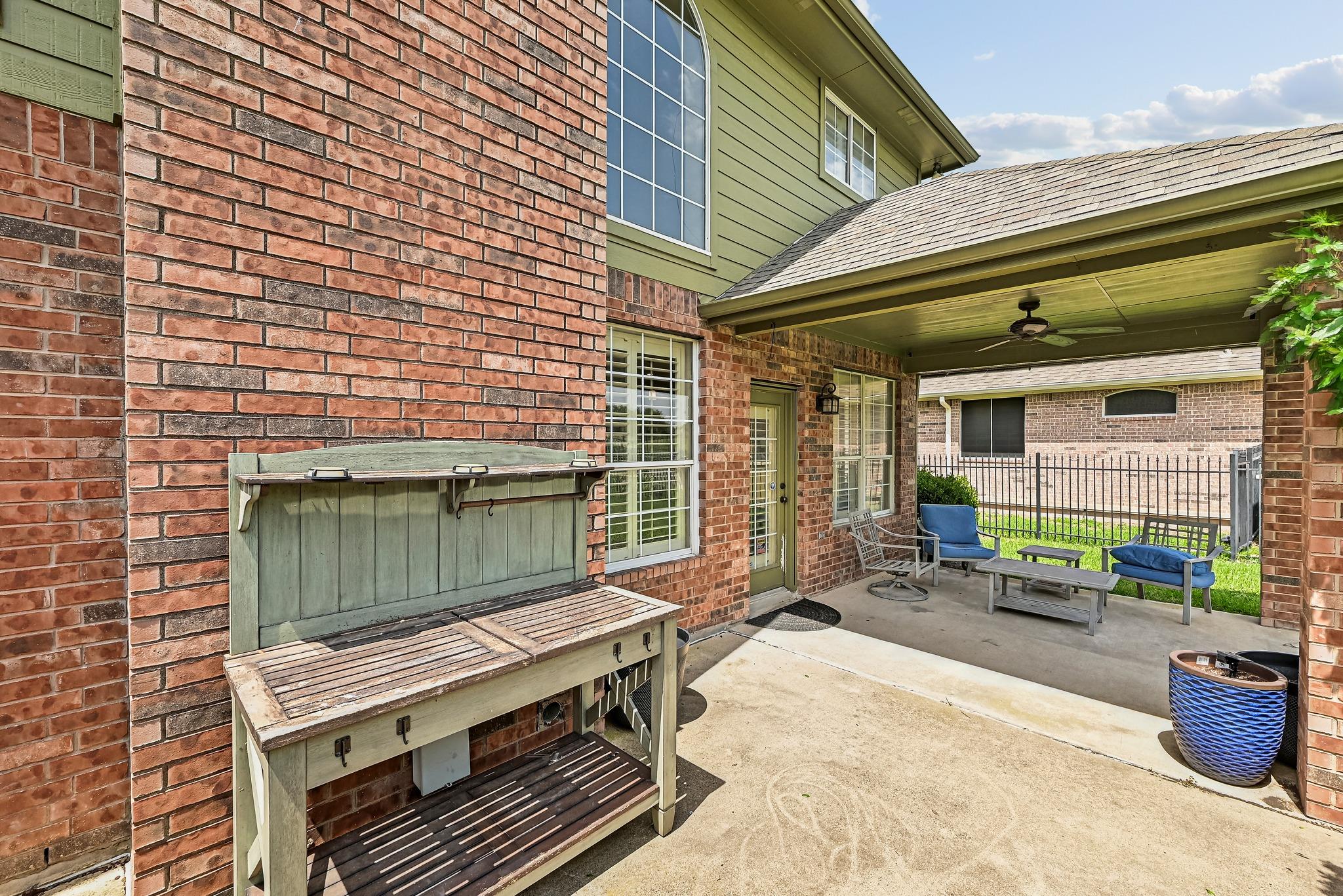 2408 Amen Corner Rd, Pflugerville, TX 78660