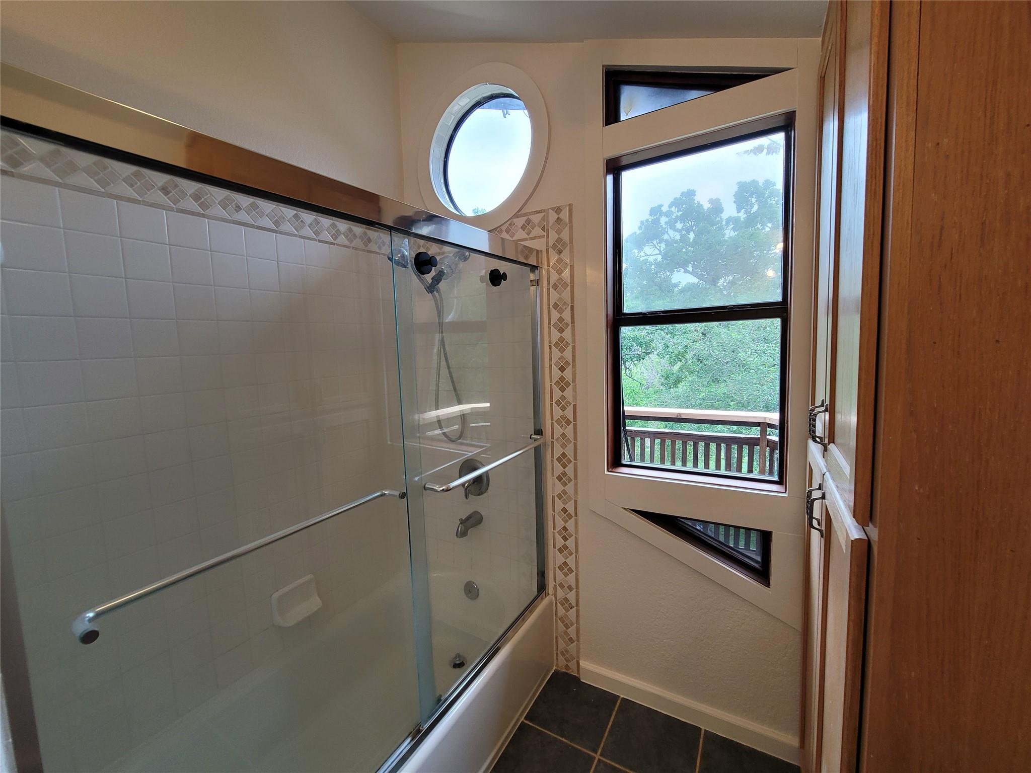 281 Earl Callahan Rd # A, Cedar Creek, TX 78612