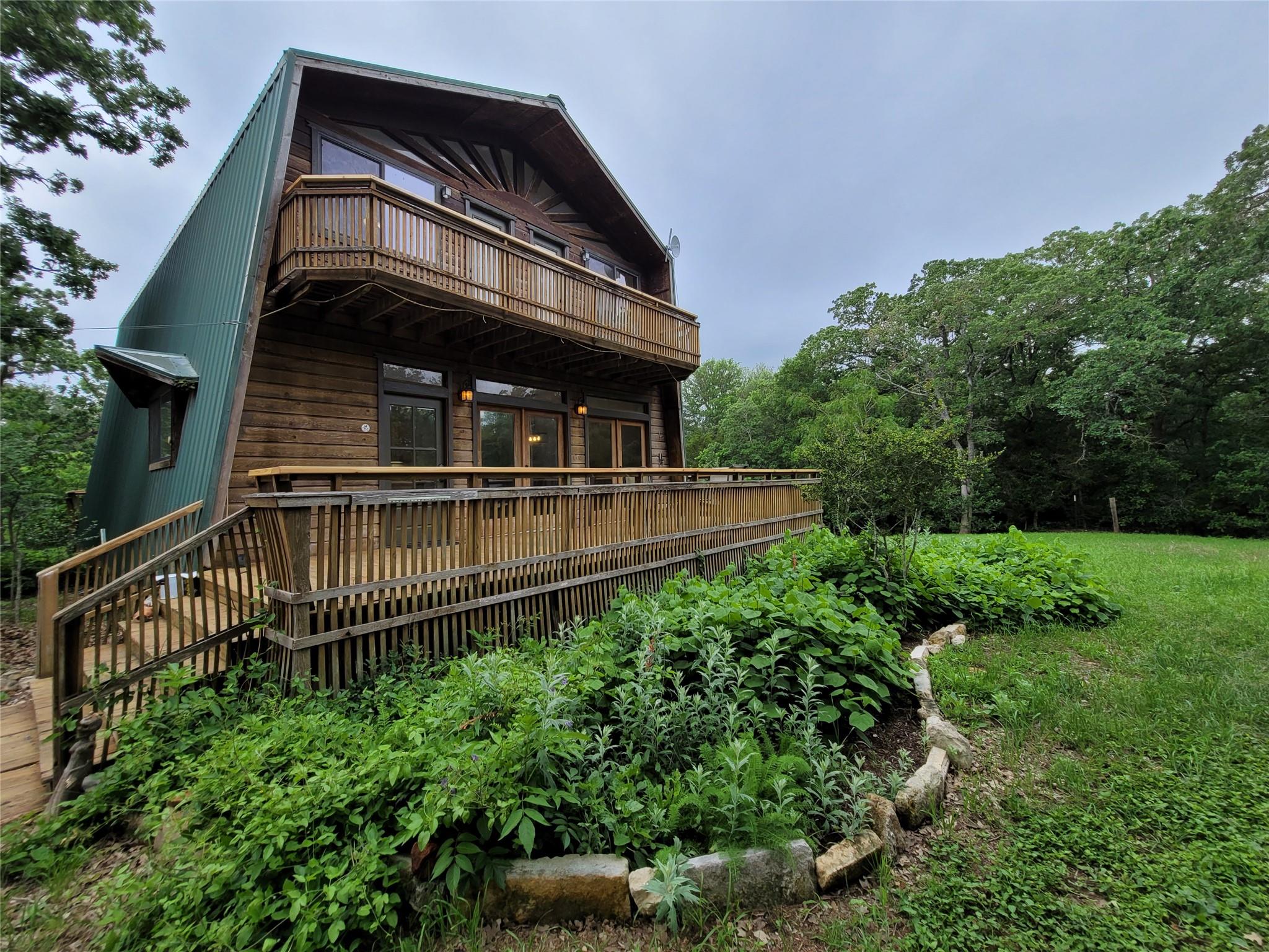 281 Earl Callahan Rd # A, Cedar Creek, TX 78612