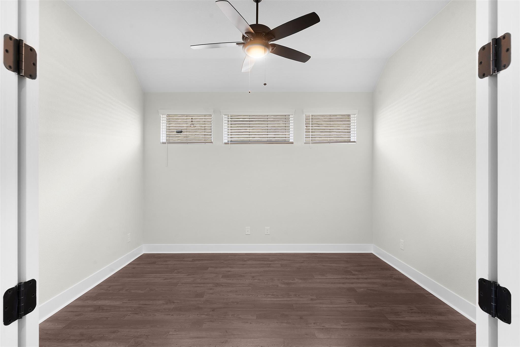 4742 Regents Pl, Round Rock, TX 78665