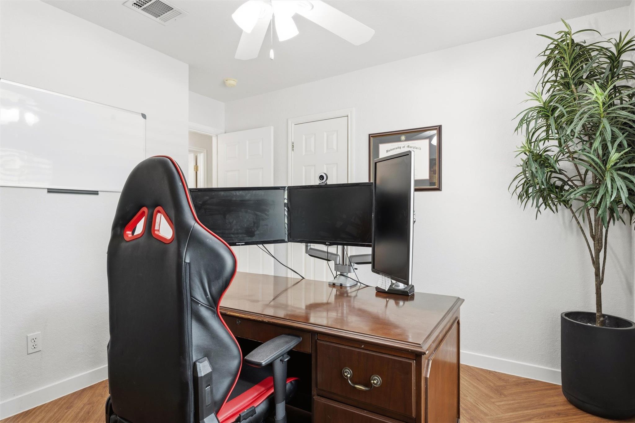 6921 Beatty Dr, Austin, TX 78749