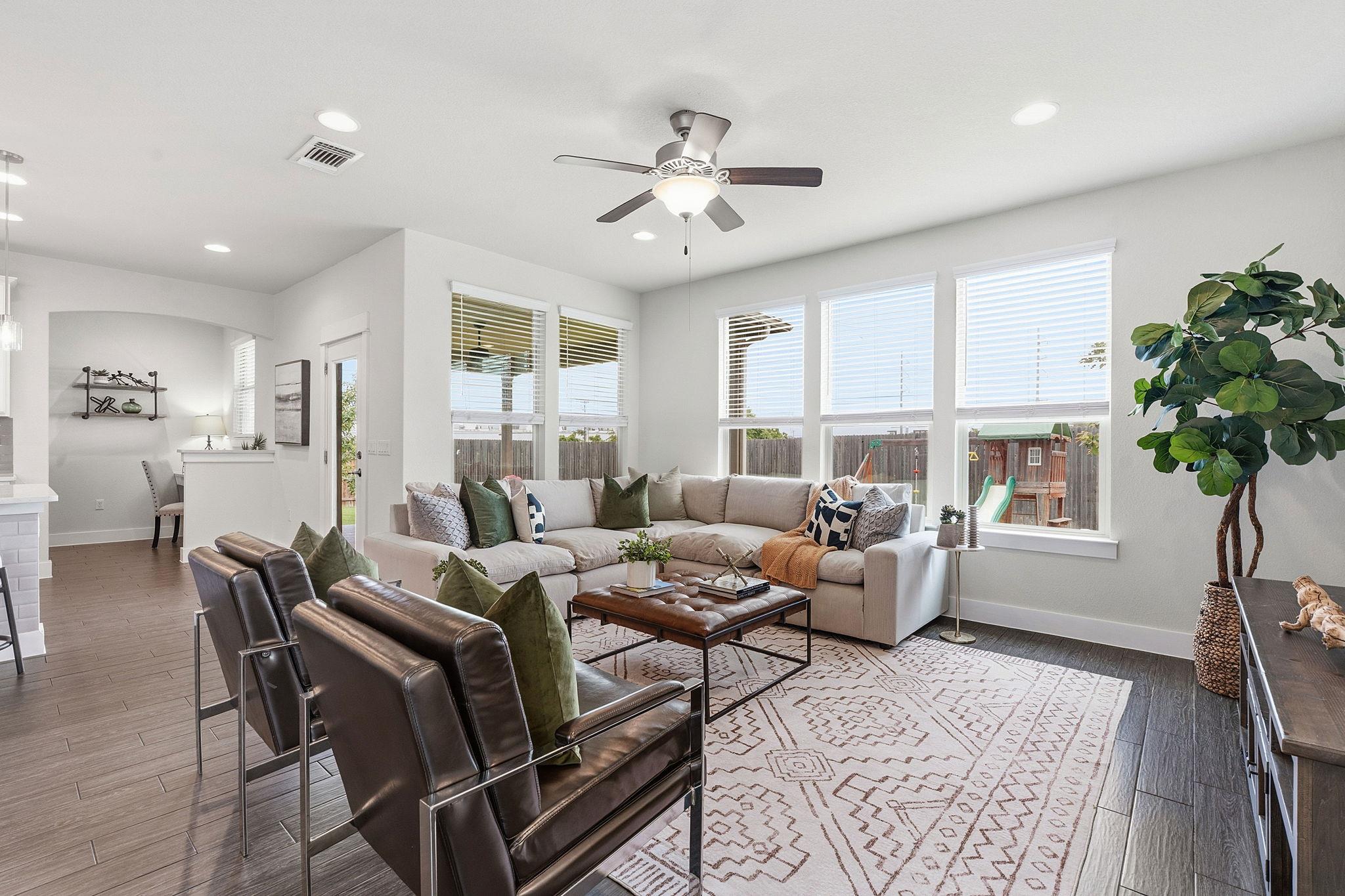 14215 Alloro Dr, Austin, TX 78717