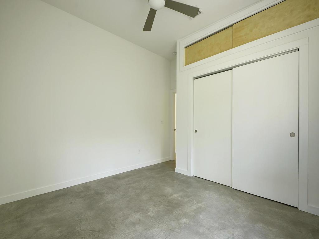 2103 E 14th St # B, Austin, TX 78702