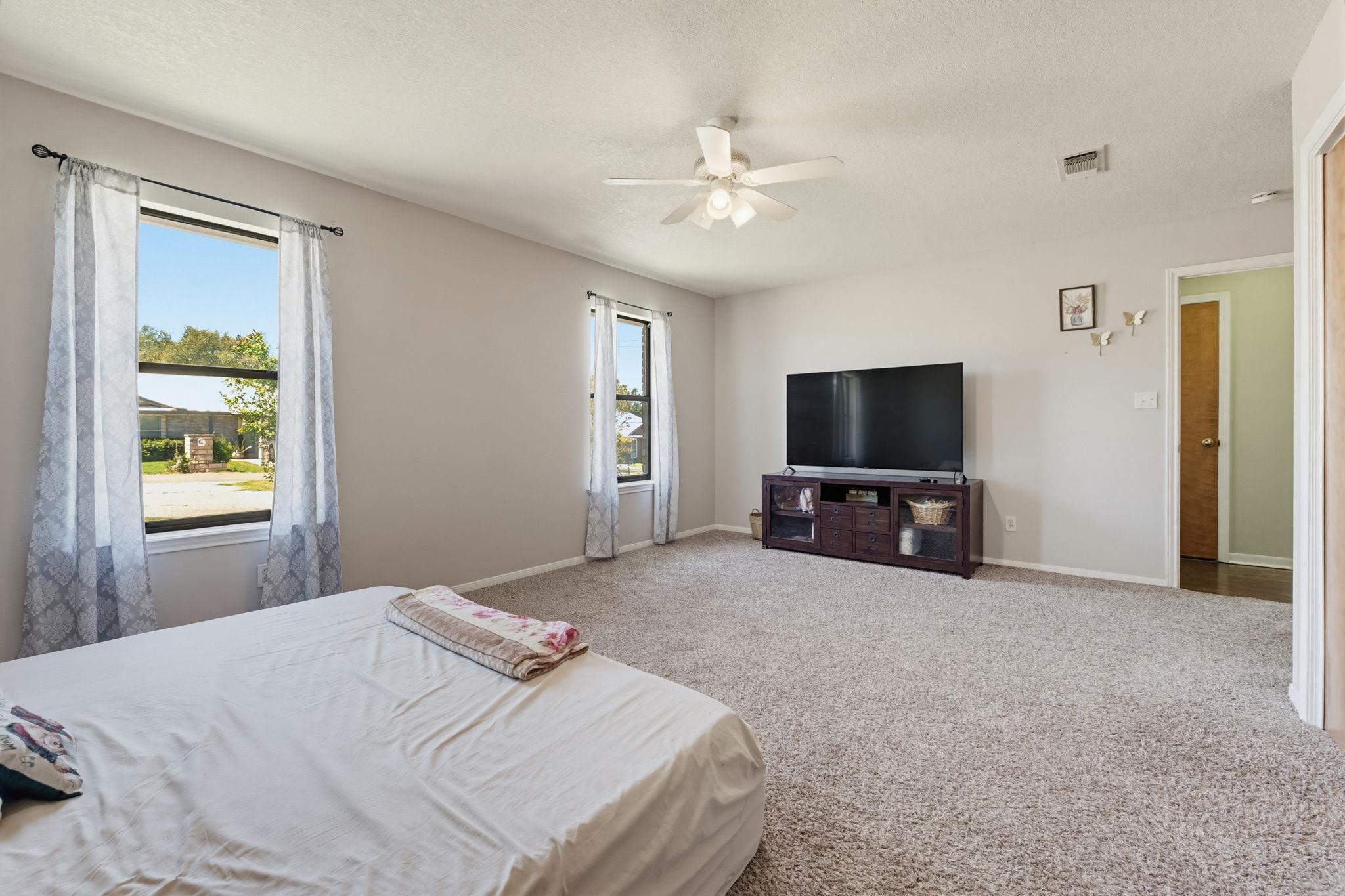 227 Commanche St, Copperas Cove, TX 76522