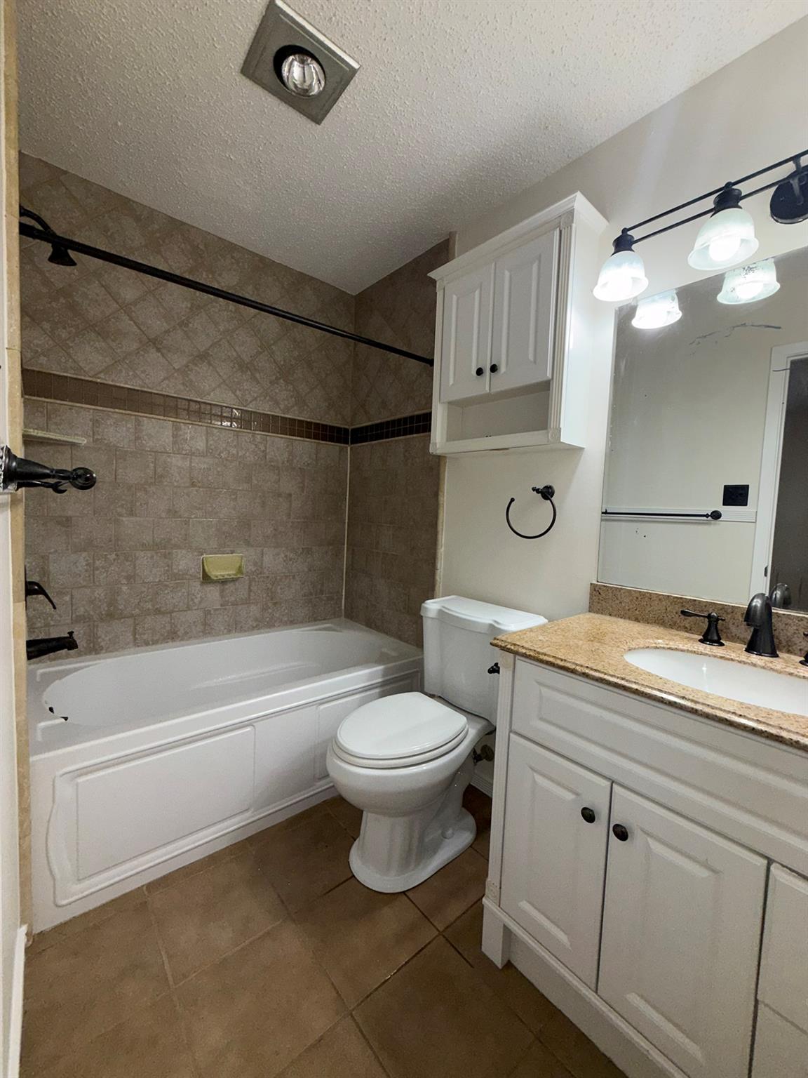 305 KIMBERLY Dr, Austin, TX 78745