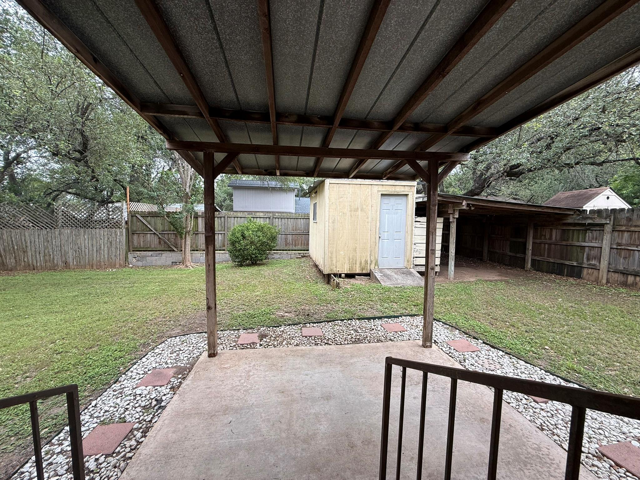 305 KIMBERLY Dr, Austin, TX 78745