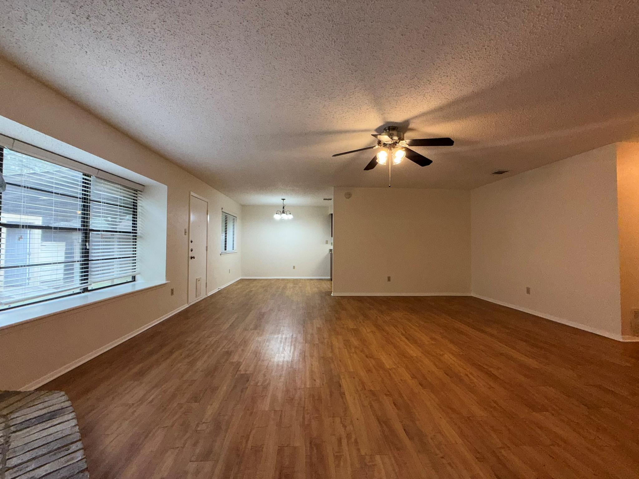 305 KIMBERLY Dr, Austin, TX 78745