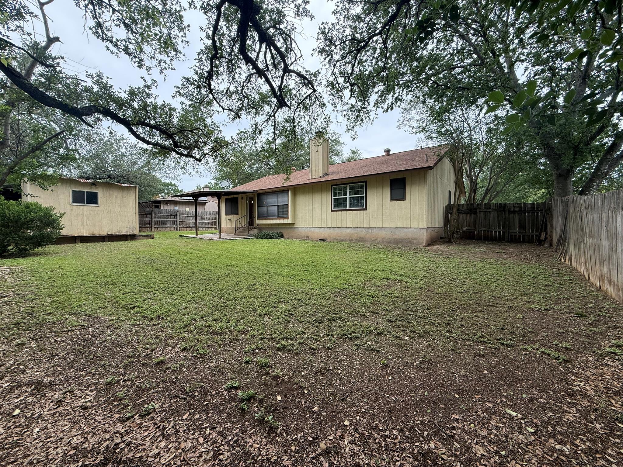 305 KIMBERLY Dr, Austin, TX 78745