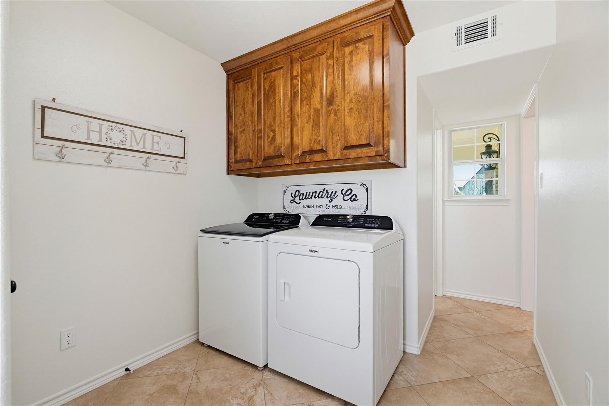 489 Boyd Ln, Rockdale, TX 76567