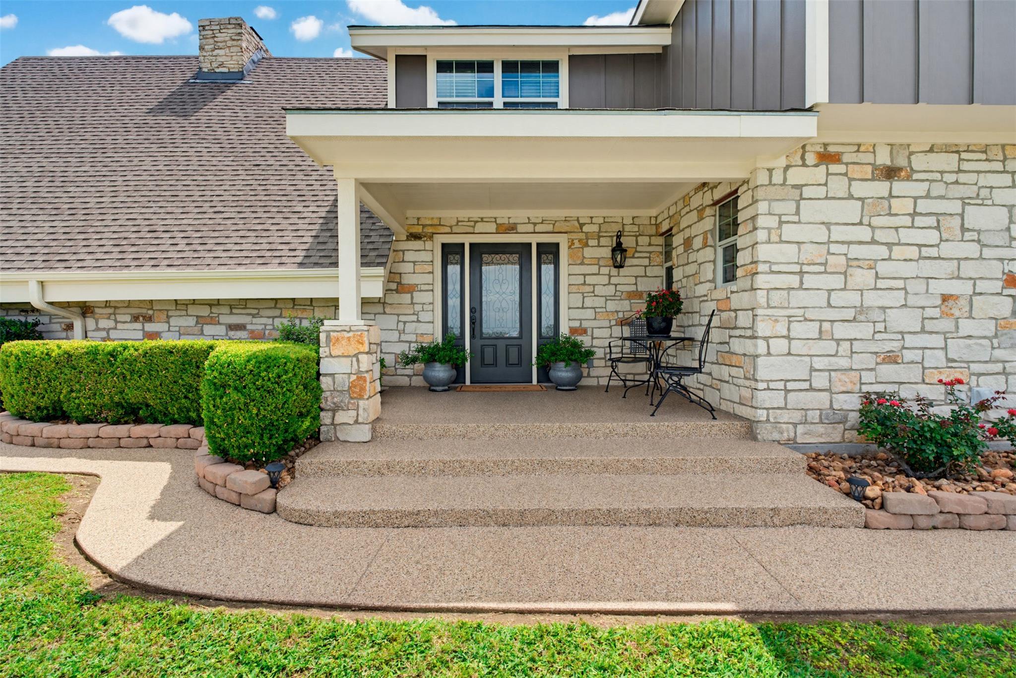 489 Boyd Ln, Rockdale, TX 76567