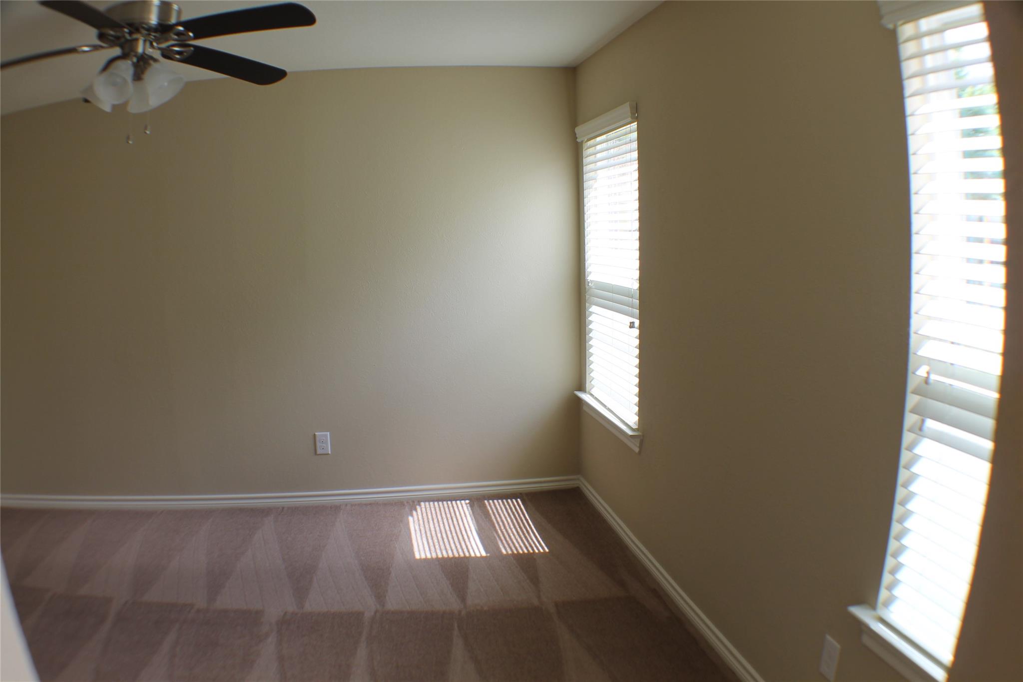 12711 Rampart St, Austin, TX 78727