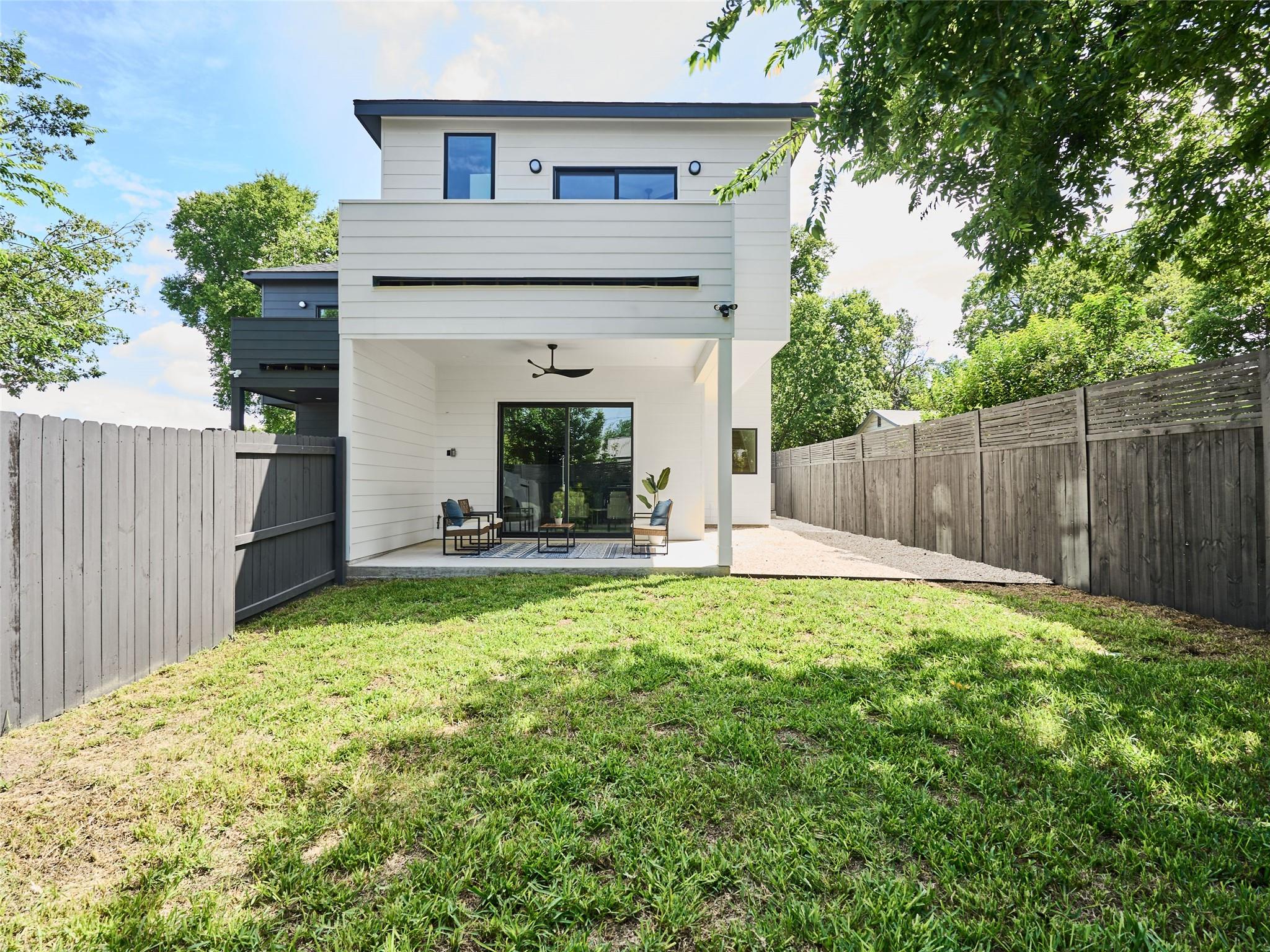 412 Hackberry Ln # 1, Austin, TX 78753