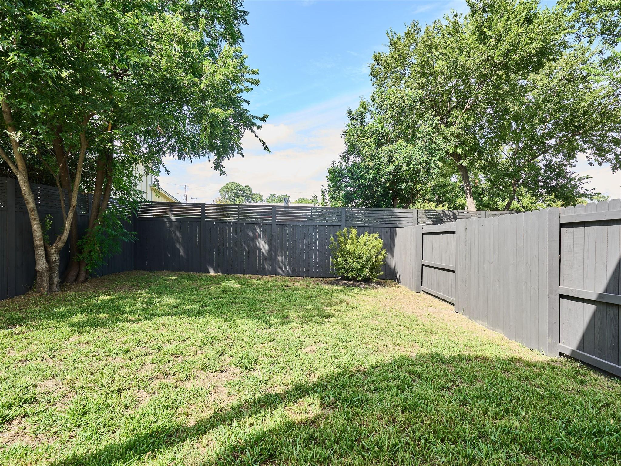 412 Hackberry Ln # 1, Austin, TX 78753