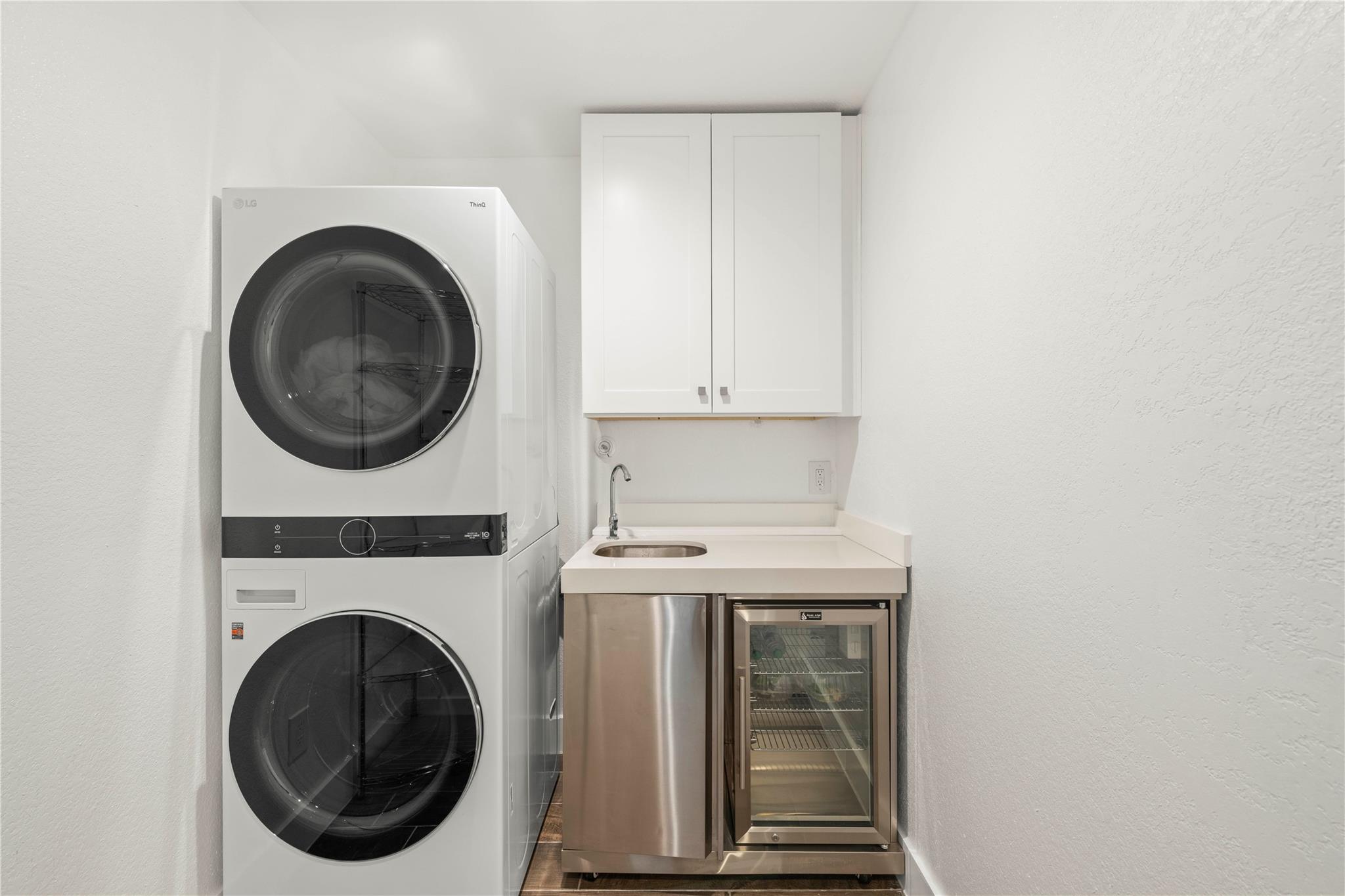211 Honey Creek #6 Ct, Austin, TX 78738
