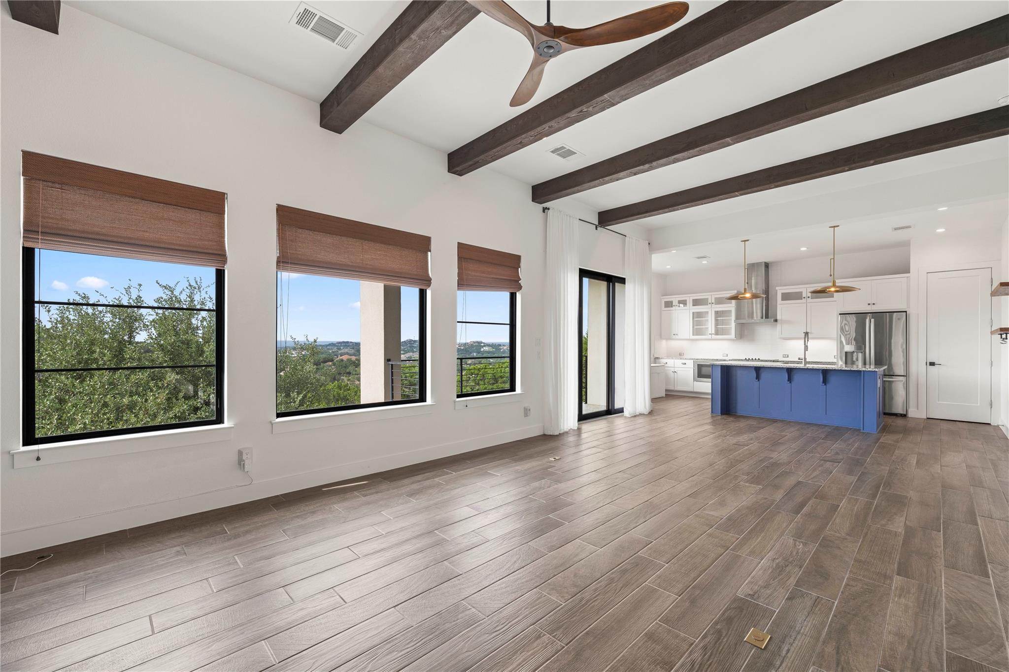 211 Honey Creek #6 Ct, Austin, TX 78738
