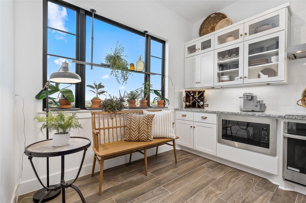 211 Honey Creek #6 Ct, Austin, TX 78738