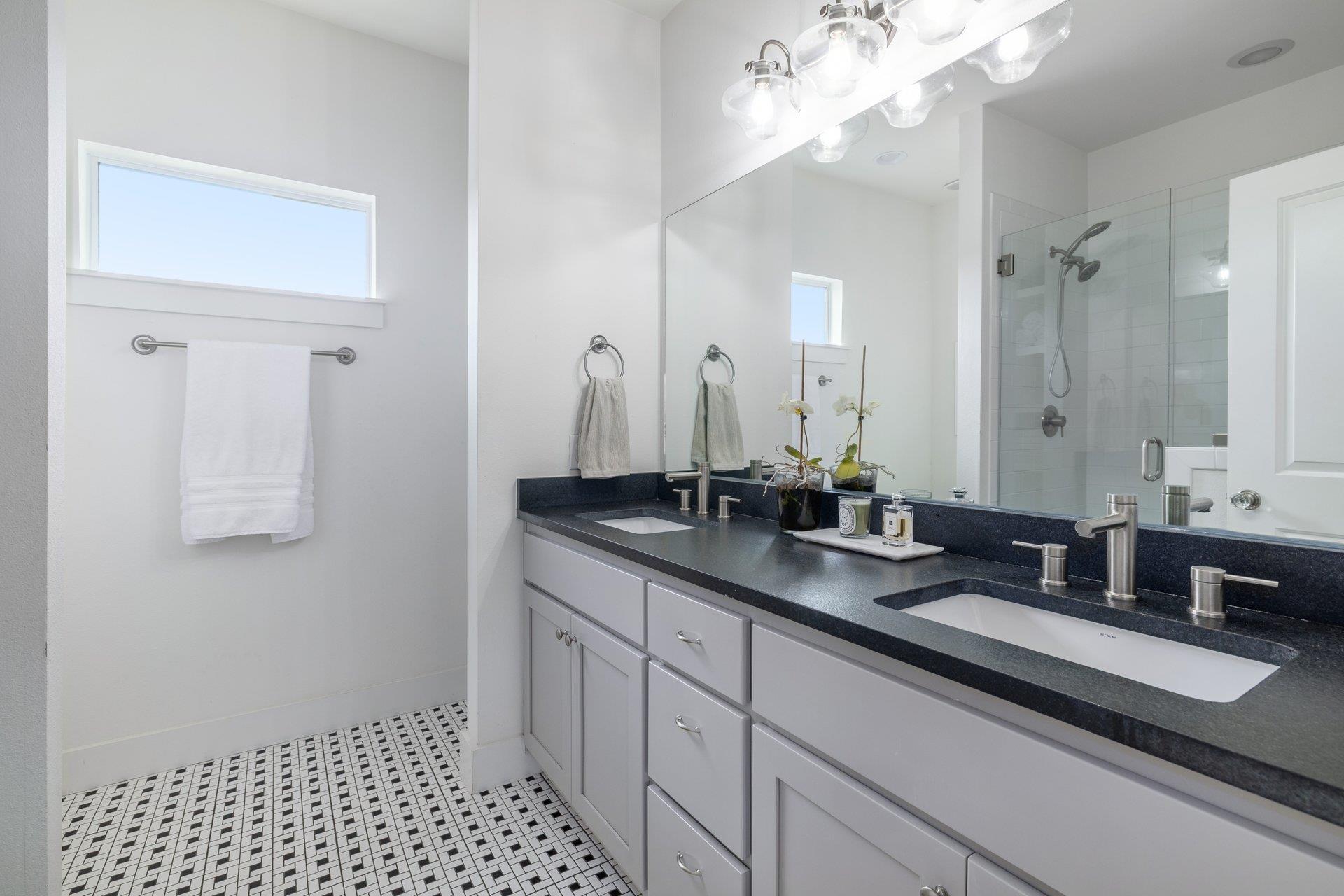 2705 Halcyon Dr # 7, Austin, TX 78702