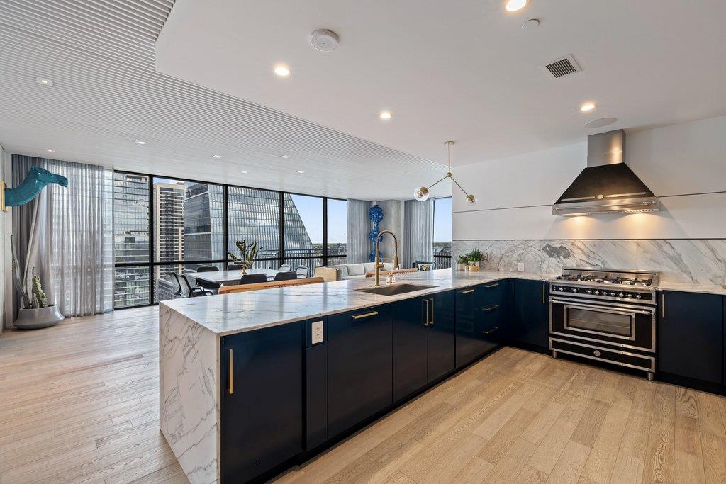 222 West Ave # 2301, Austin, TX 78701