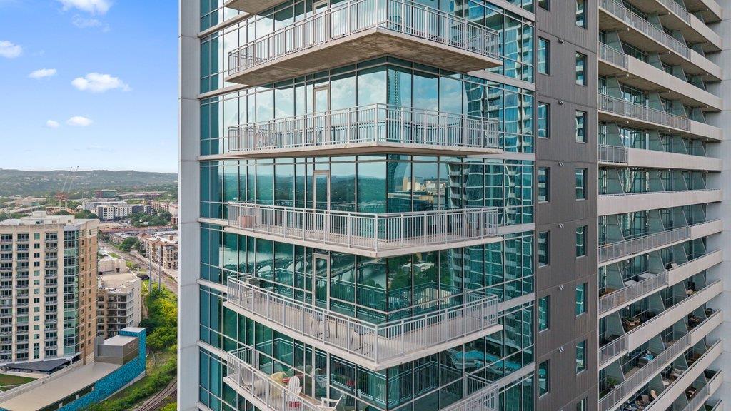 222 West Ave # 2301, Austin, TX 78701