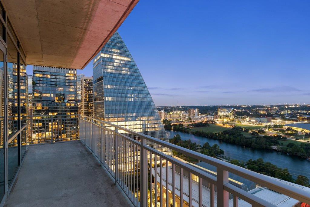 222 West Ave # 2301, Austin, TX 78701