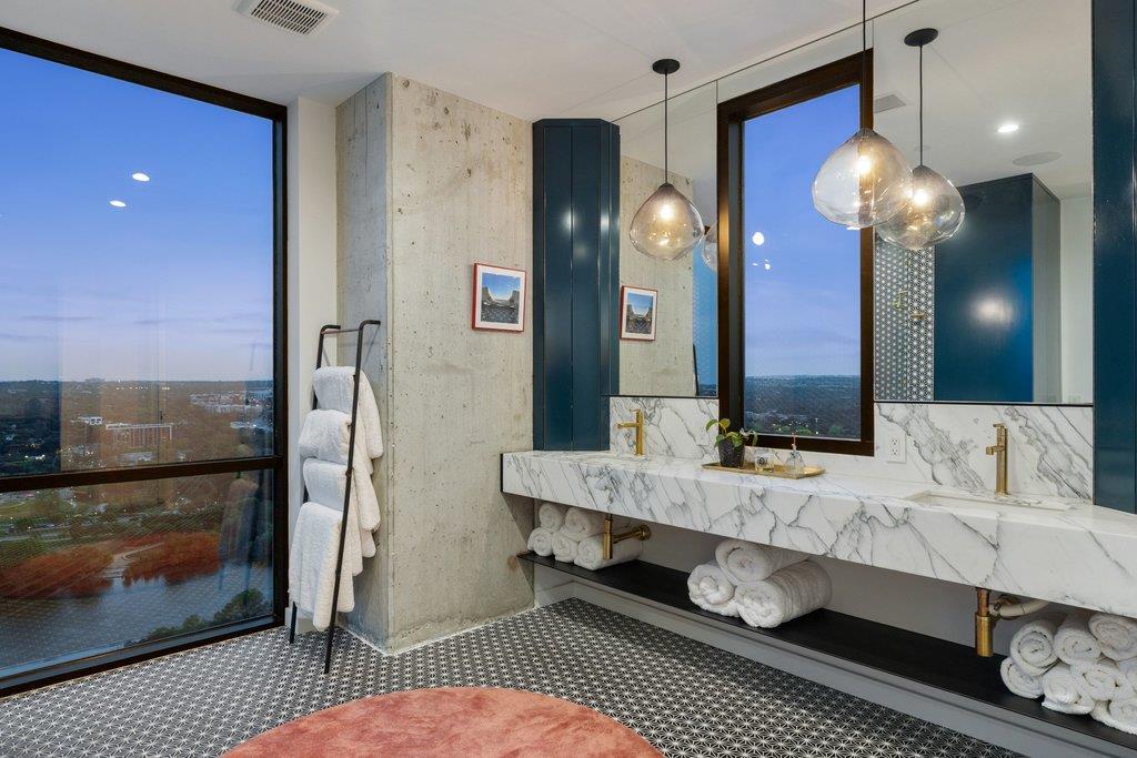 222 West Ave # 2301, Austin, TX 78701