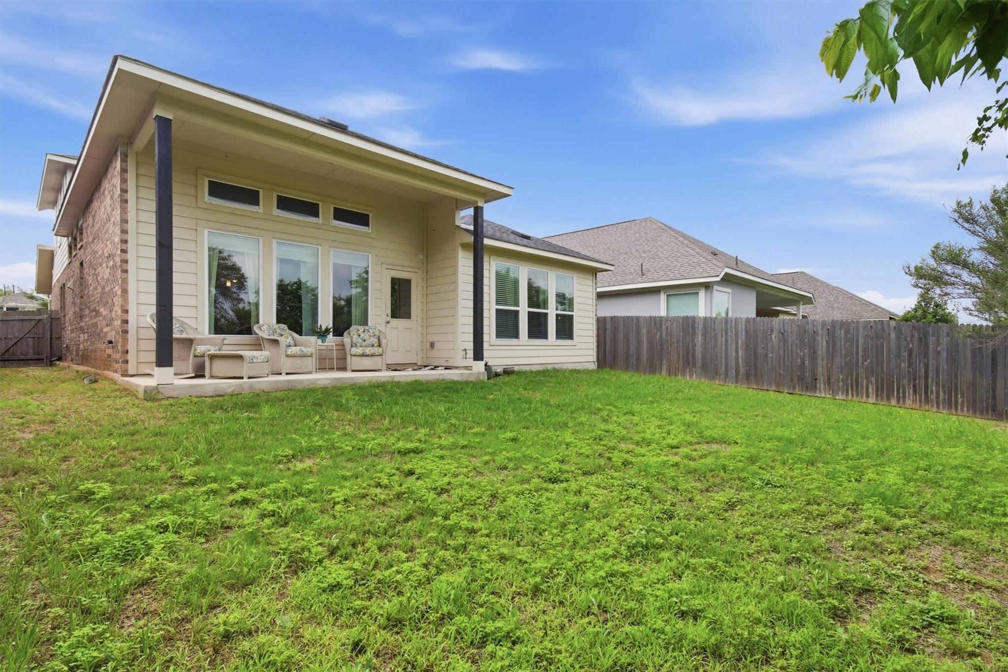 1121 Blue Oak Blvd, San Marcos, TX 78666