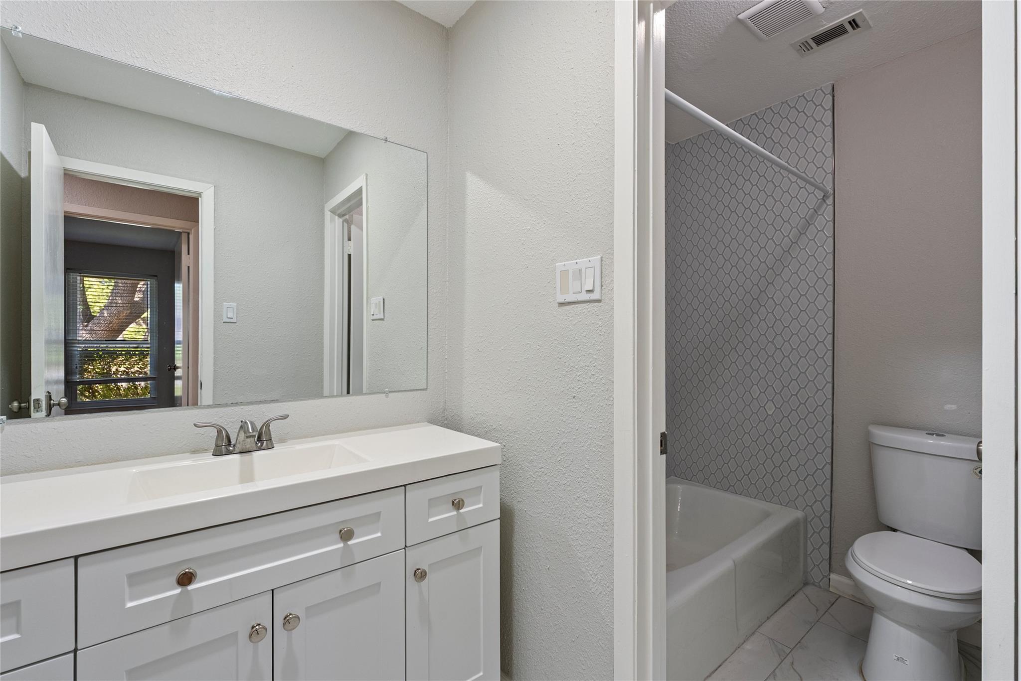 11601 D K Ranch Rd, Austin, TX 78759