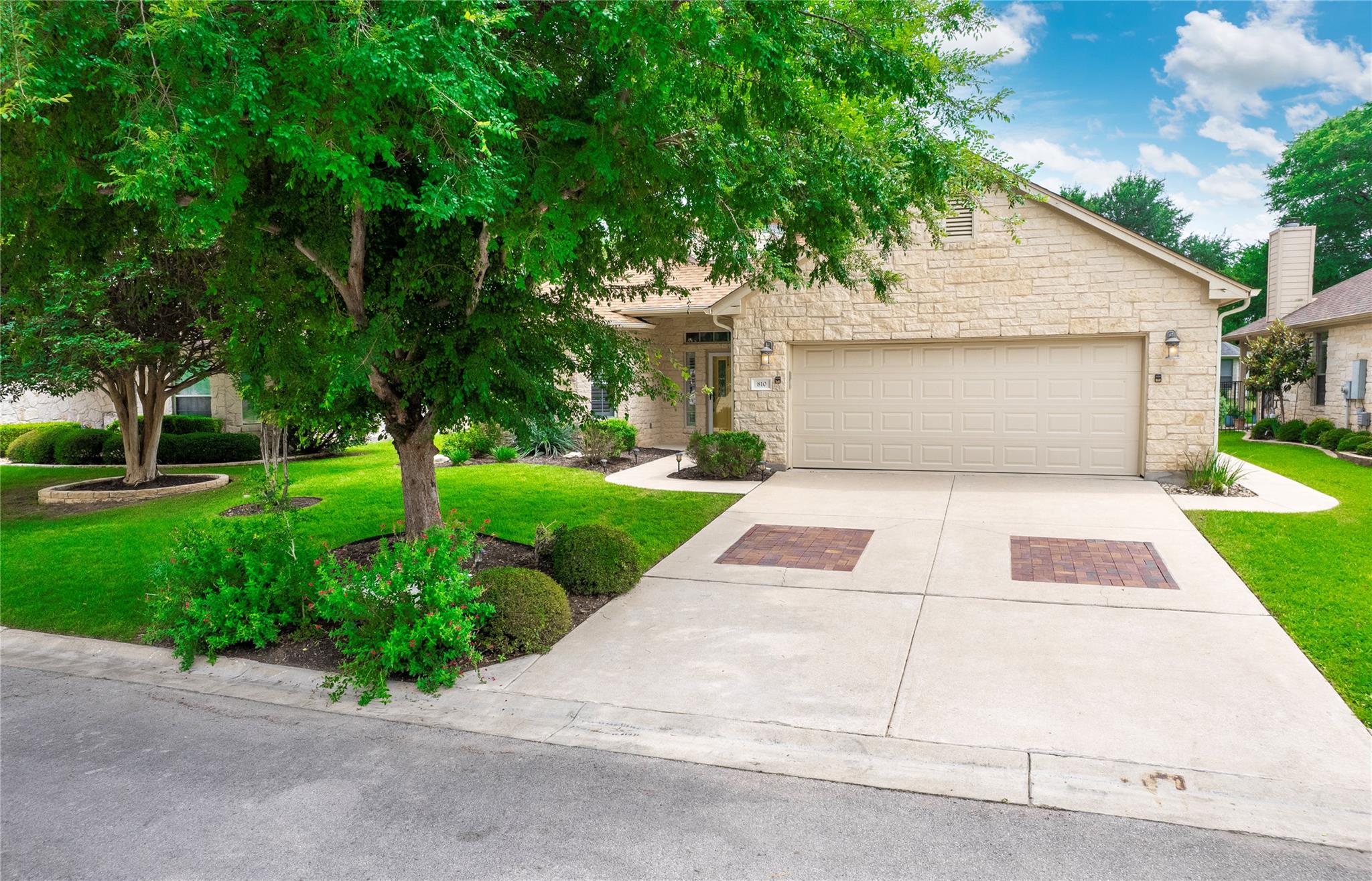 810 River Walk Trl, Georgetown, TX 78633