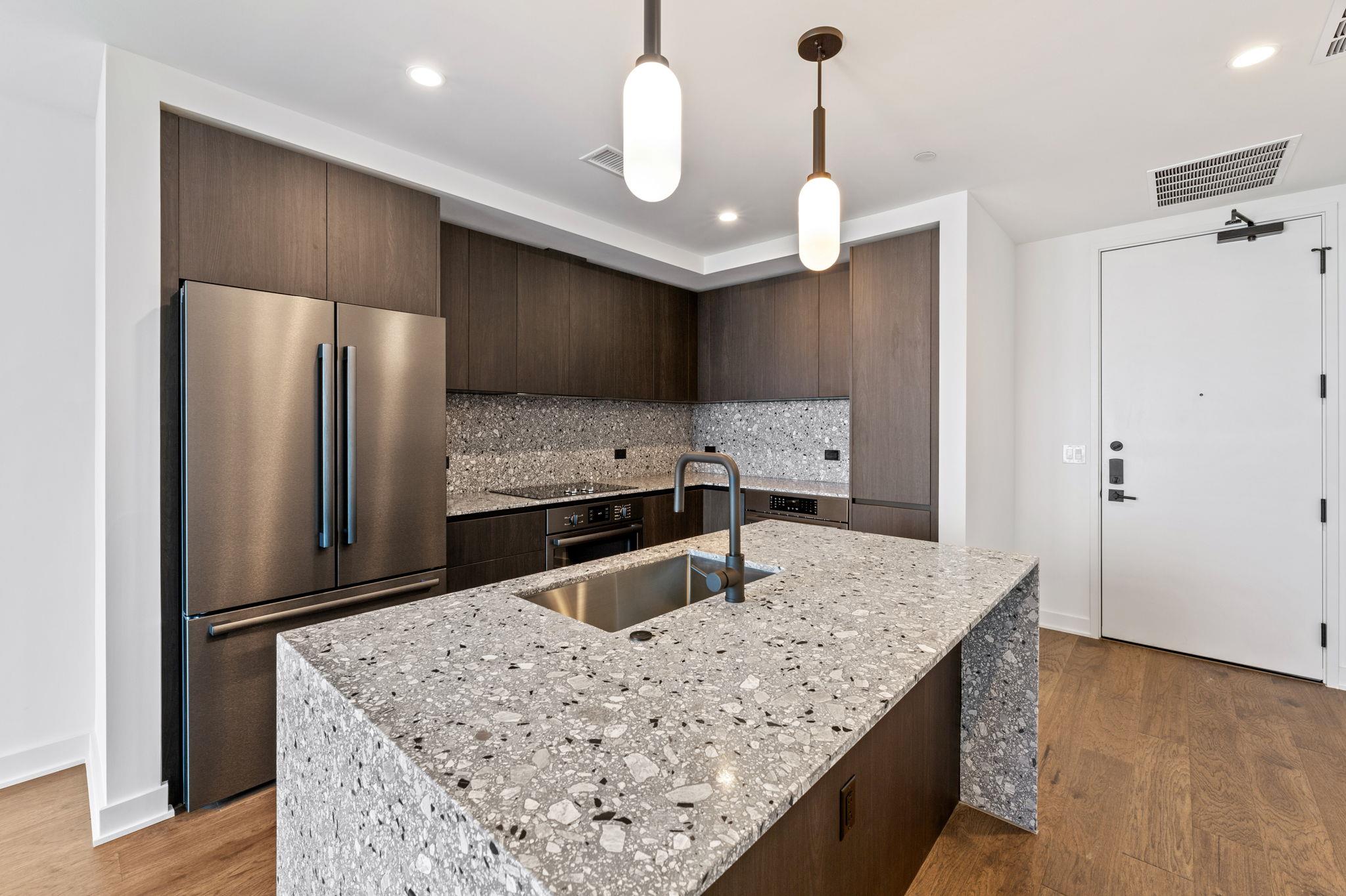 84 East Ave # 2302, Austin, TX 78701