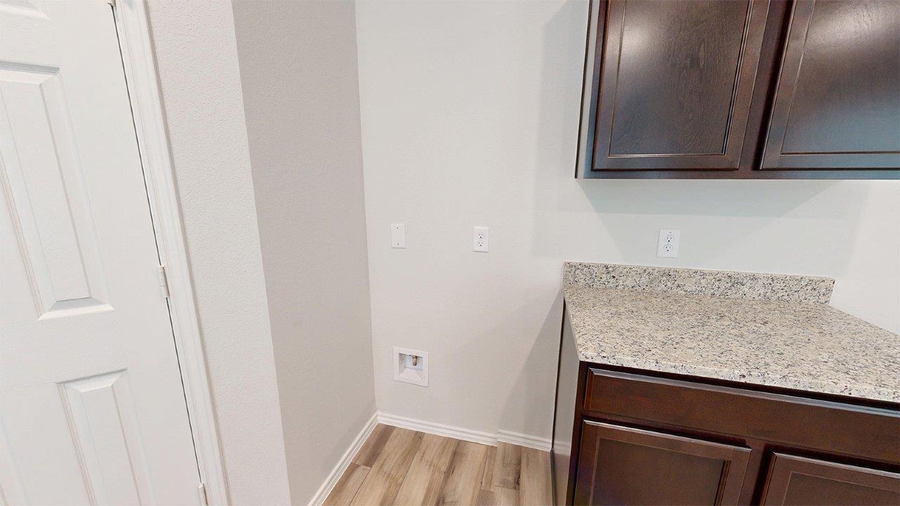 557 Hector Loop, Georgetown, TX 78626