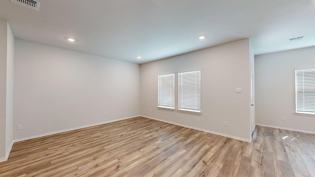 557 Hector Loop, Georgetown, TX 78626