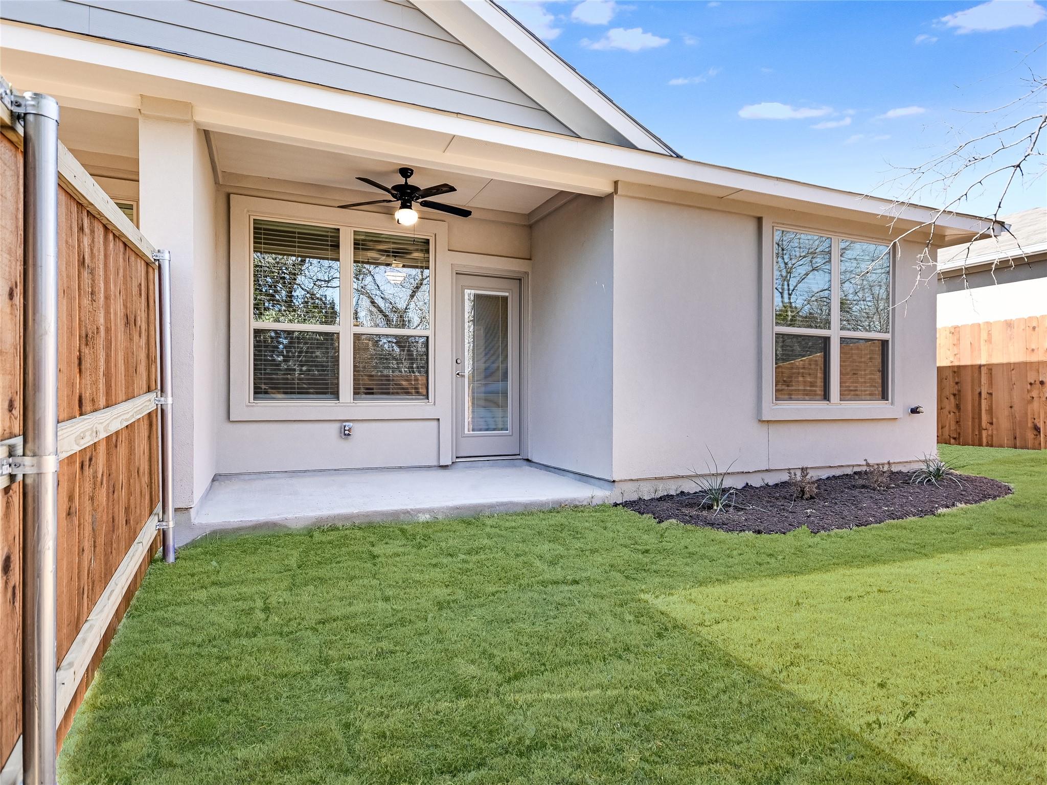 450 Parkline Dr, Georgetown, TX 78626