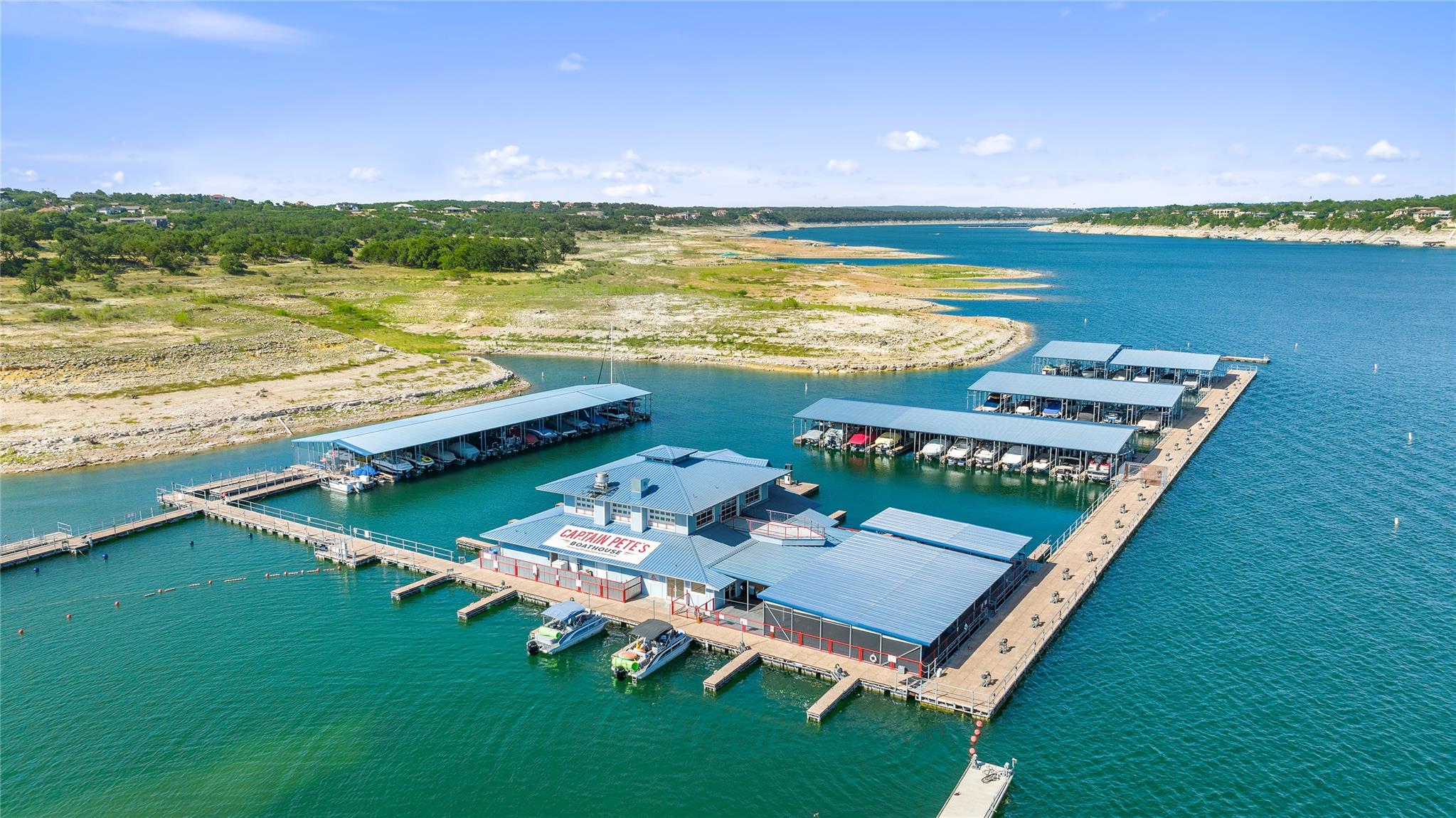 433 Venture Blvd S, Point Venture, TX 78645