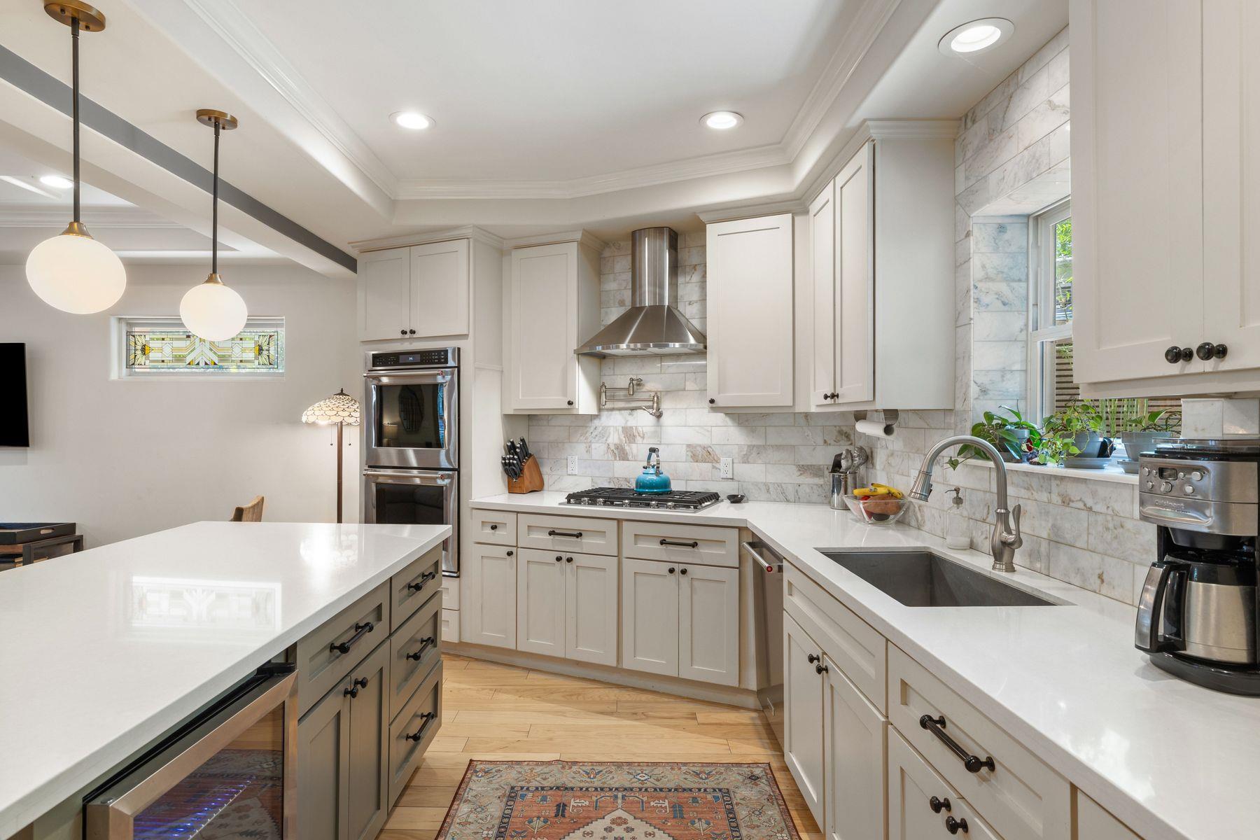 1006 Avondale Rd, Austin, TX 78704