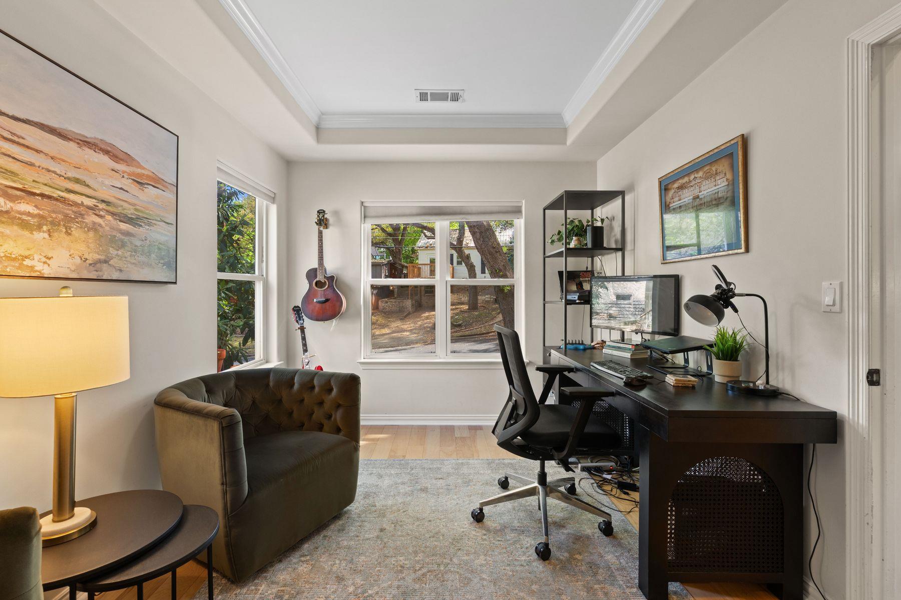 1006 Avondale Rd, Austin, TX 78704