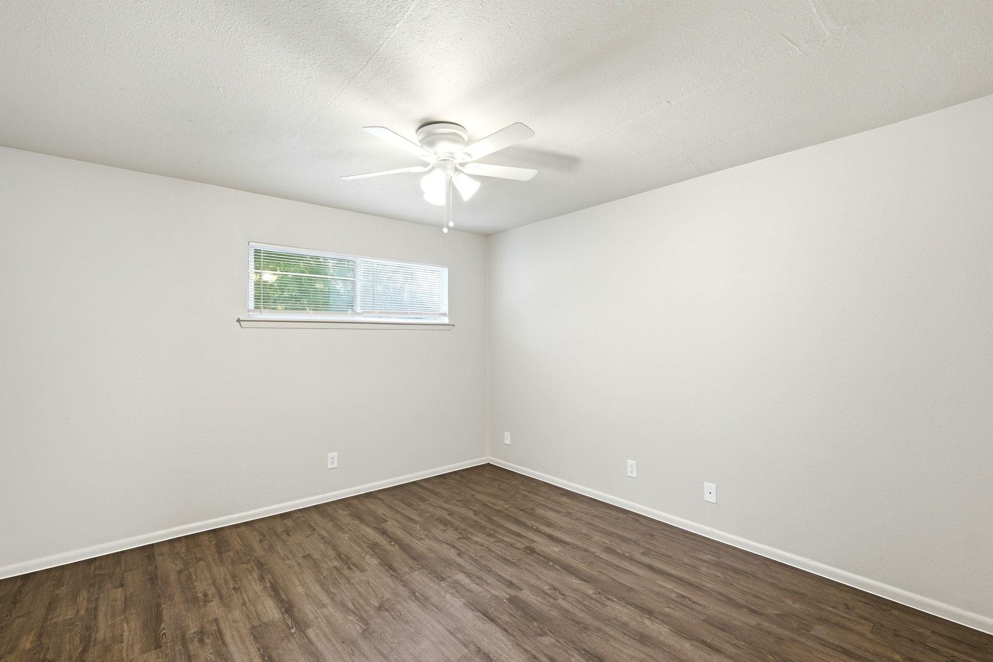 2319 Greenfield Pkwy # 210, Austin, TX 78741