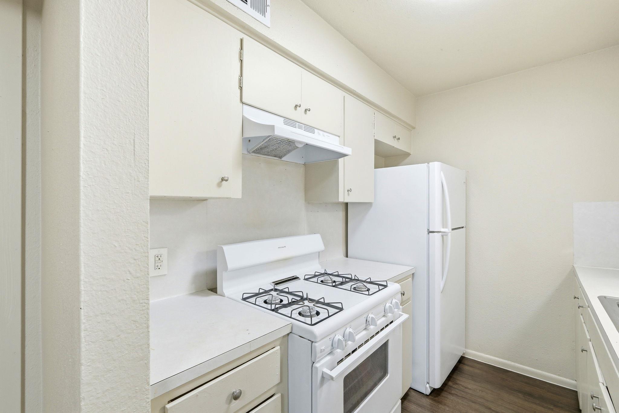 2319 Greenfield Pkwy # 210, Austin, TX 78741